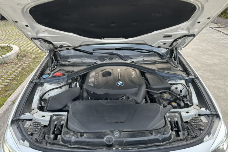 Used BMW 3 Series GT 2018 320i Sport Edition