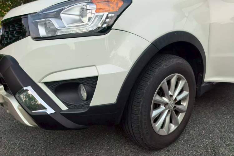 Used SsangYong Korando 2014 2.0L Gasoline Two-Wheel Drive Automatic Elite Navigation Edition
