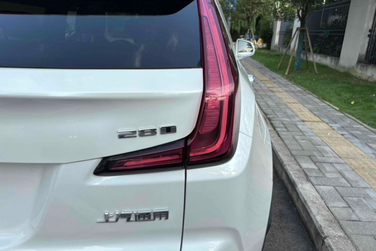 Used Cadillac XT4 2018 28T Two-Wheel Drive Leading Version