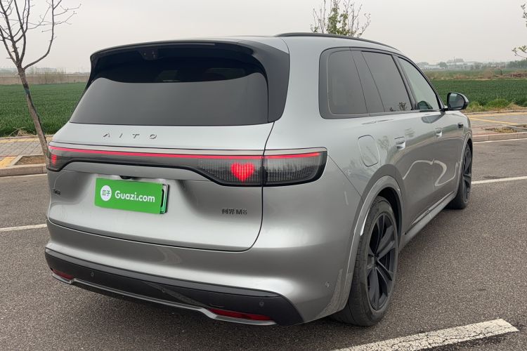 Used Hima AITO M8 2025 Extended-Range Ultra Version 53.4 kWh 5-Seater Edition Rear Right 45 Deg