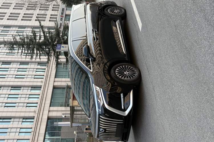 Used Denza D9 2024 EV 620 Premium Model