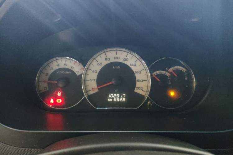 Used Wuling Hongguang 2014 1.5L S Luxury Model
