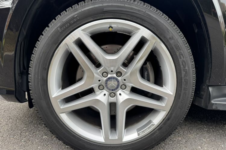 Used Mercedes-Benz GL-Class 2015 GL 500 4MATIC
