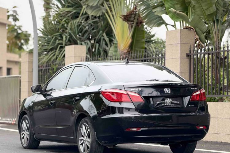 Used CHANGAN Eado 2015 1.6L Automatic Luxury Model Exterior 1