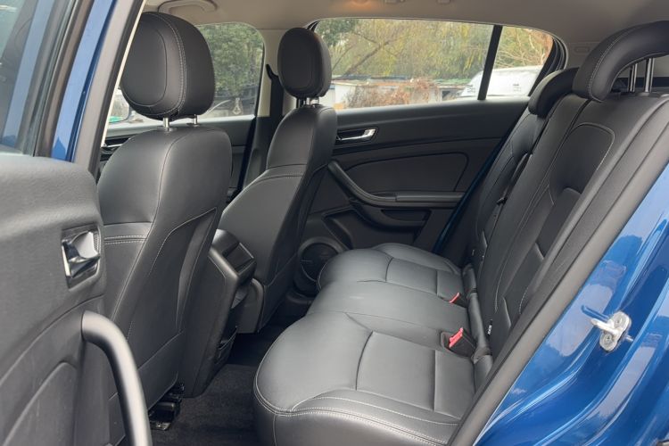 Used Qoros 5 2018 Revised Version 1.6T Automatic Leading Edition Interior 3