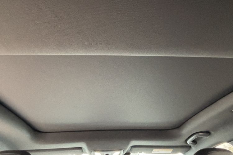 Used CHANGAN UNI-V 2023 1.5T Prestige Model