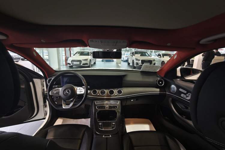 Used Mercedes-Benz E-Class 2020 E 300 L Sporty and Stylish Model
