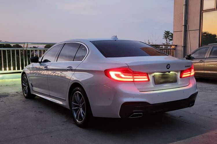 Used BMW 5 Series 2020 525Li M Sport Package