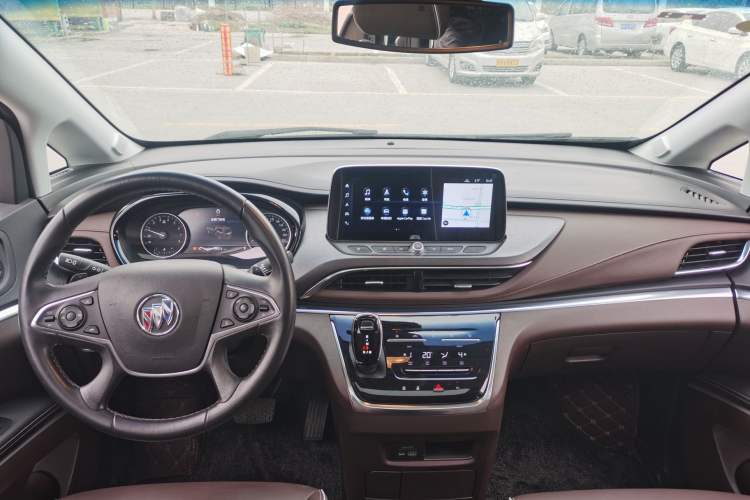 Used Buick GL8 2022 Land Business Class 652T Luxury Model