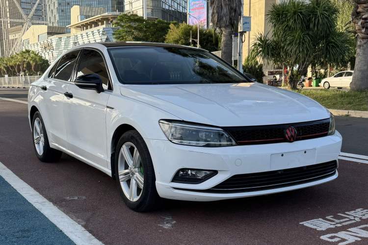 Used Volkswagen Lamando 2018 280TSI DSG Comfort Edition
