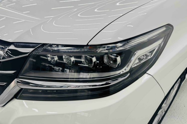 Used Honda Elysion 2016 2.4L Supreme Edition Left Front Headlight