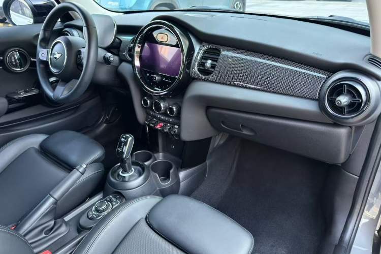 Used MINI MINI 2022 Updated 1.5T COOPER Classic Edition