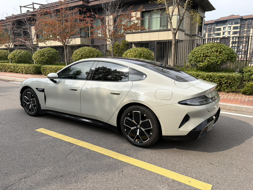 Xiaomi Auto SU7 2024 Rear-Drive Long-Range Intelligent Driving Version — снимка 19