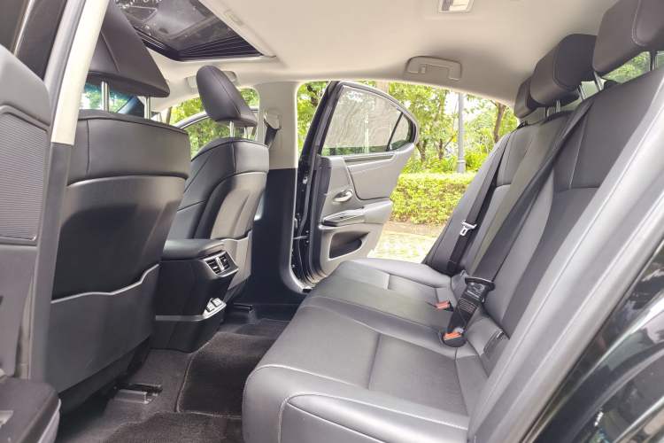 Used Lexus ES 2020 200 Excellence Edition