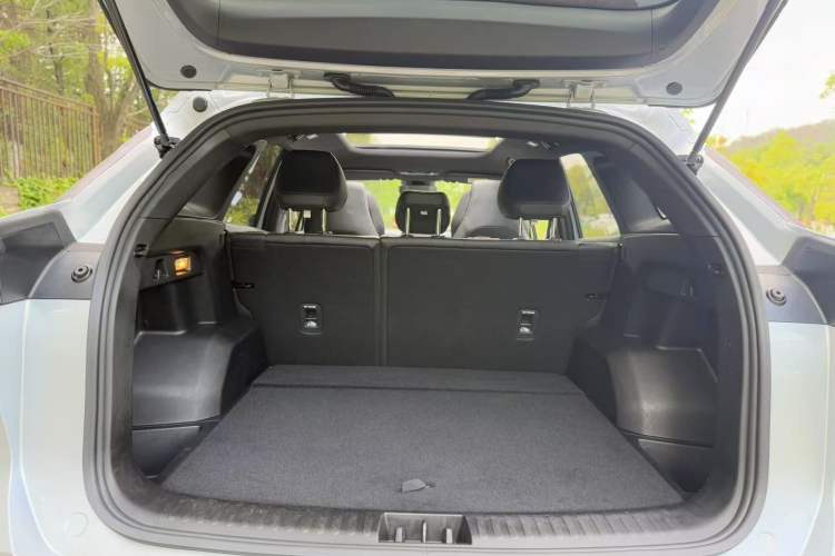 Used Geely Galaxy L7 2024 1.5T 115 km PLUS Dragon Edition