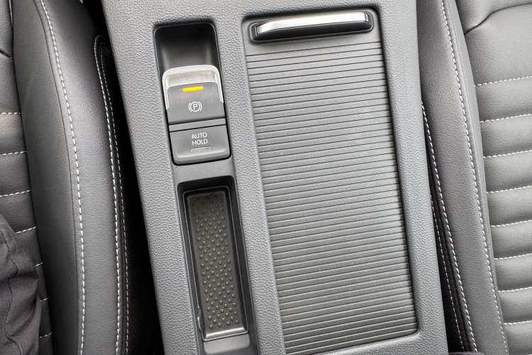 Used Volkswagen Magotan 2023 2 Million Units Limited-Edition 280TSI DSG Comfort Version Interior 11