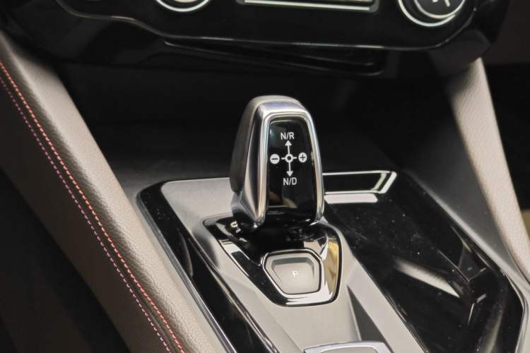 Used Lynk & Co 02 2020 High-Energy Edition 2.0T Automatic Two-Wheel Drive Shine Pro Edition
