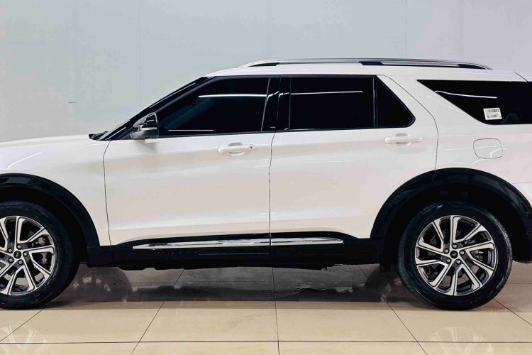 Used Ford Explorer 2025 2.3T EcoBoost Four-Wheel Drive Trail Edition 5 Seats