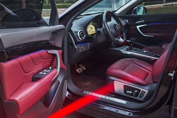 Used Wey VV7 2017 VV7c 2.0T Flagship Model
