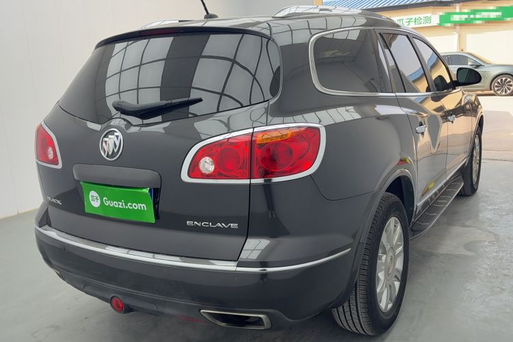 Used Buick Enclave 2014 3.6L Two-Wheel Drive Elite Comfort Version