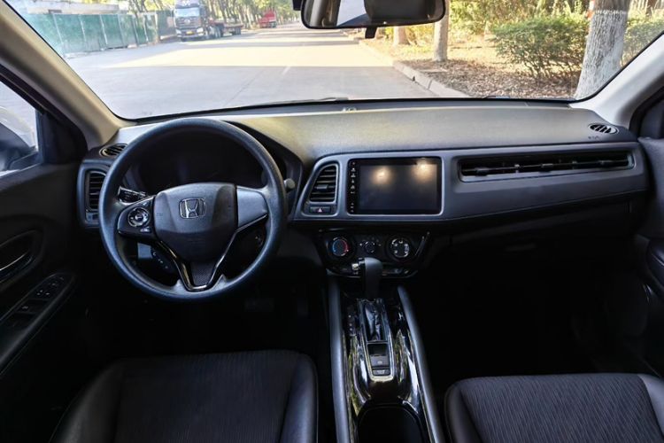 Used Honda Vezel 2020 1.5L CVT Pioneer Edition