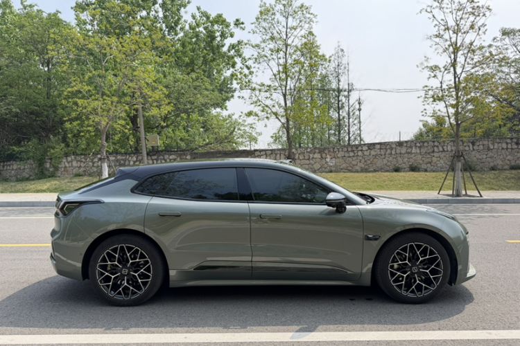 Used Zeekr 001 2024 WE Edition 95 kWh All-Wheel Drive Exterior 3