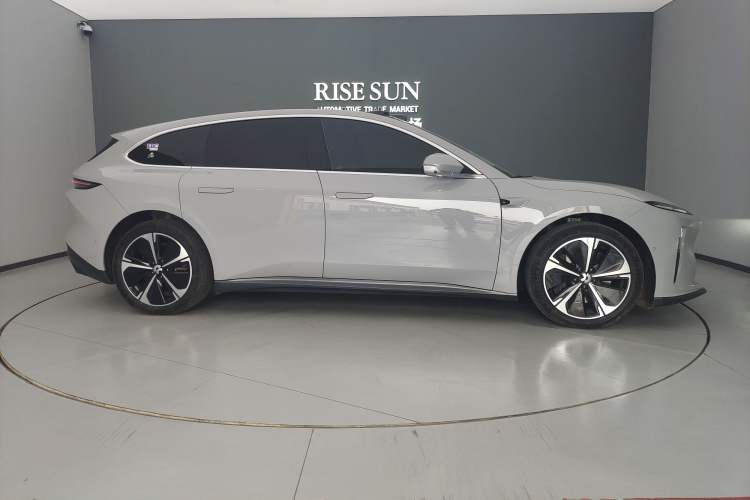 Used Nio ET5T 2024 75kWh Touring
