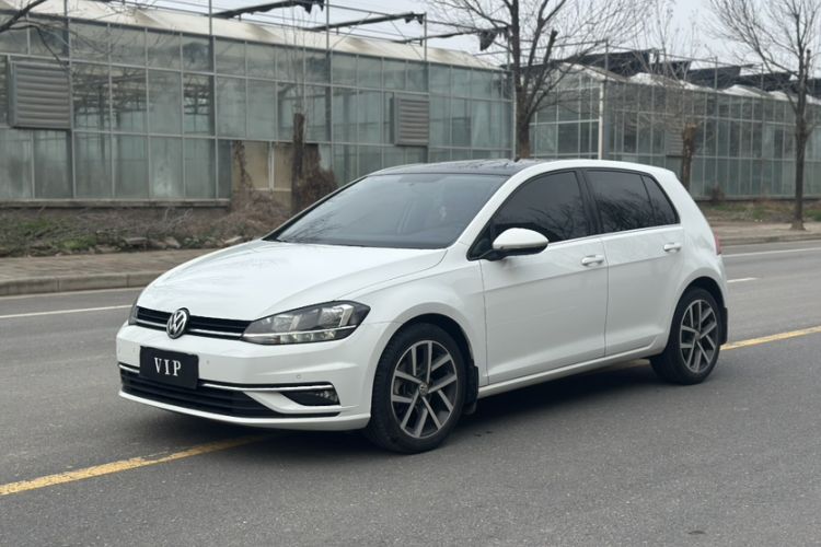 Used Volkswagen Golf 2020 Zhiai Edition 200TSI DSG Comfortable & Ambitious Version