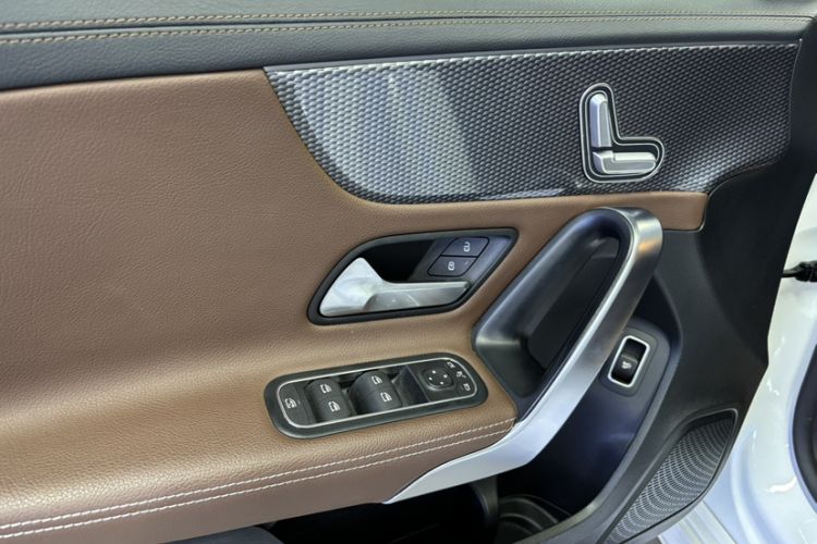 Used Mercedes-Benz A-Class 2021 A 200 L Sport Sedan Fashion Model Interior 3