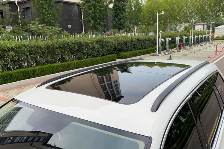 Used Volkswagen Variant 2018 380TSI Two-Wheel Drive Comfort Edition
