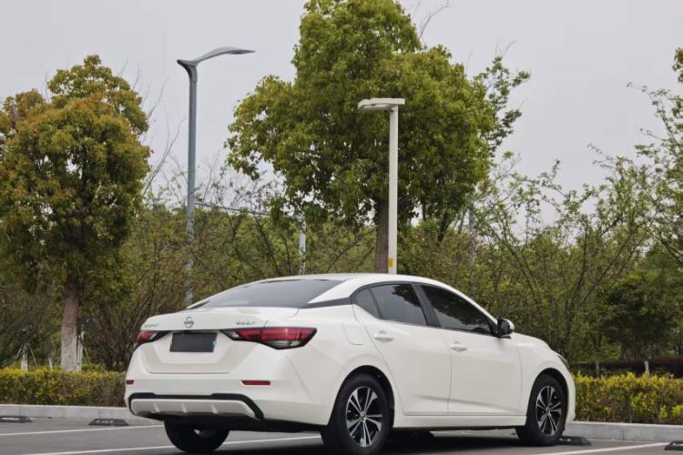 Used Nissan Sylphy 2022 1.6L XL CVT Enjoyment Edition Exterior 8