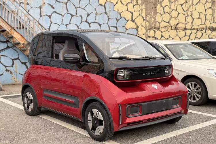 Used Baojun E300 2020 Plus Interstellar Smart Edition
