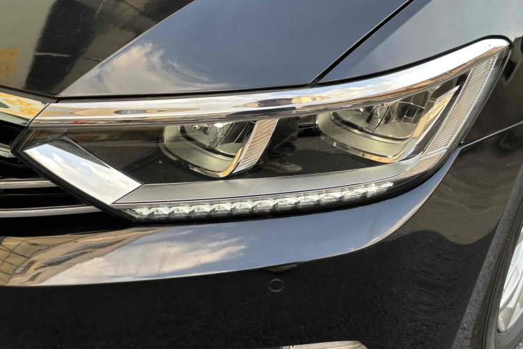 Used Volkswagen Magotan 2019 330TSI DSG Luxury Version China VI Standard