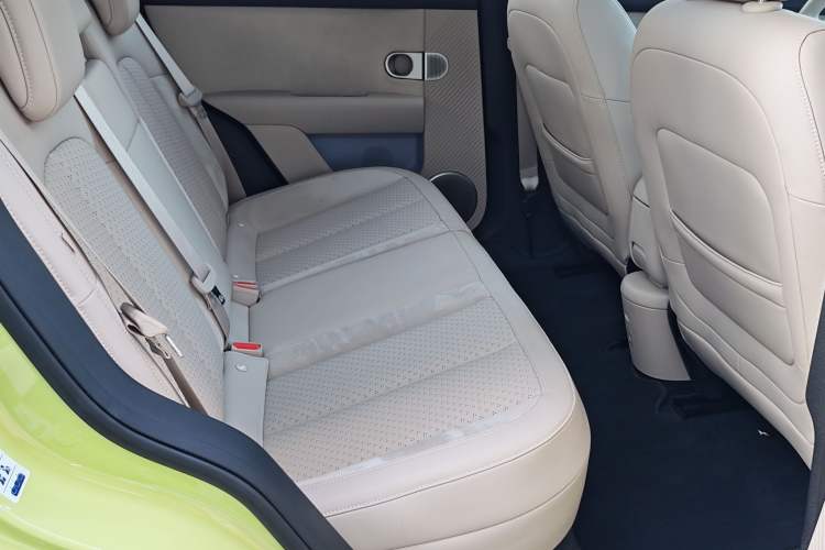 Used firefly firefly 2025 Illuminated Edition
