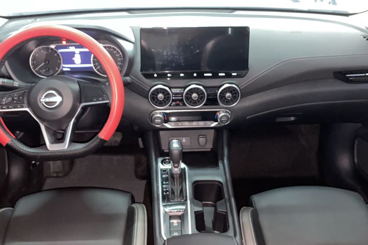 Used Nissan Sylphy 2023 1.6L CVT Enjoyment Edition Interior 3