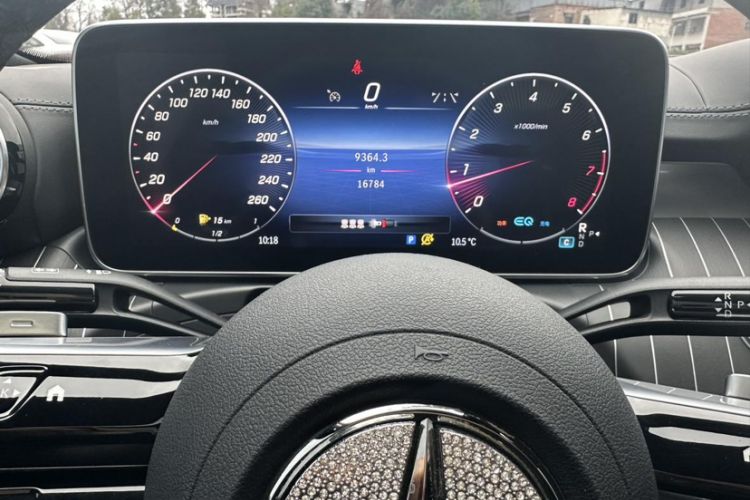 Used Mercedes-Benz C-Class 2022 Restyled C 260 L Sport Edition Odometer Close Up