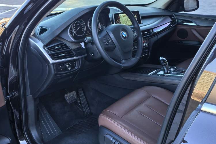 Used BMW X5 2014 xDrive35i Gasoline 5-seater U.S. specification