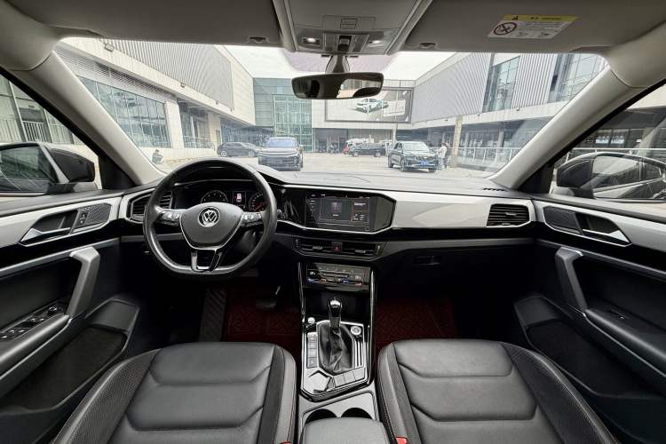 Used Volkswagen Tayron 2020 330TSI Two-Wheel Drive Luxury Smart Connectivity Version