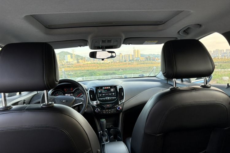 Used Chevrolet Cruze 2017 1.4T Hatchback Dual-Clutch Lingfeng Edition