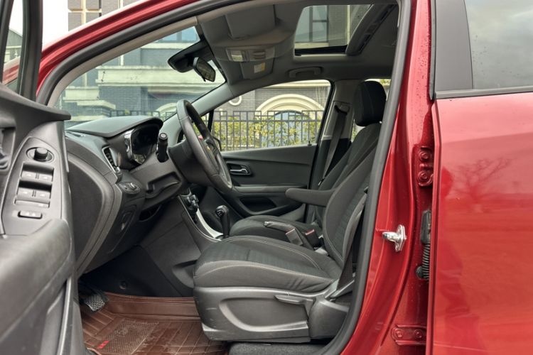 Used Chevrolet Trax 2018 330T Automatic Two-Wheel Drive Elite Model