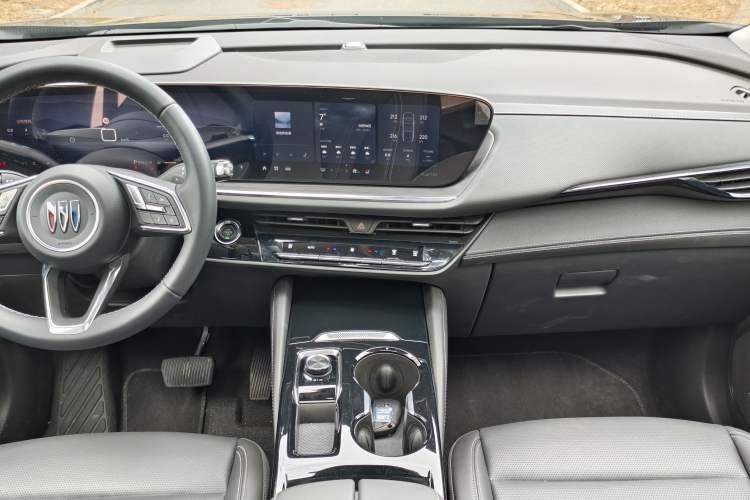 Used Buick Envision 2025 25T Entry-Grade Platinum Edition