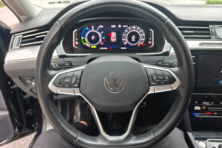 Used Volkswagen Magotan GTE Plug-in Hybrid 2022 GTE Luxury Model
