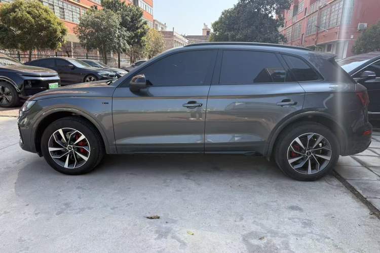 Used Audi Q5L 2024 40 TFSI Fashion Dynamic Model