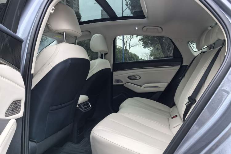 Used BYD Qin L 2024 DM-i 120KM Beyond Model
