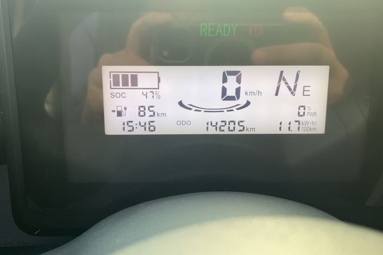 Used Wuling Zhiguang New Energy 2025 Standard Model Odometer Close Up