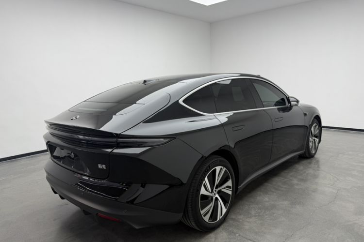 Used Nio ET5 2024 75 kWh
