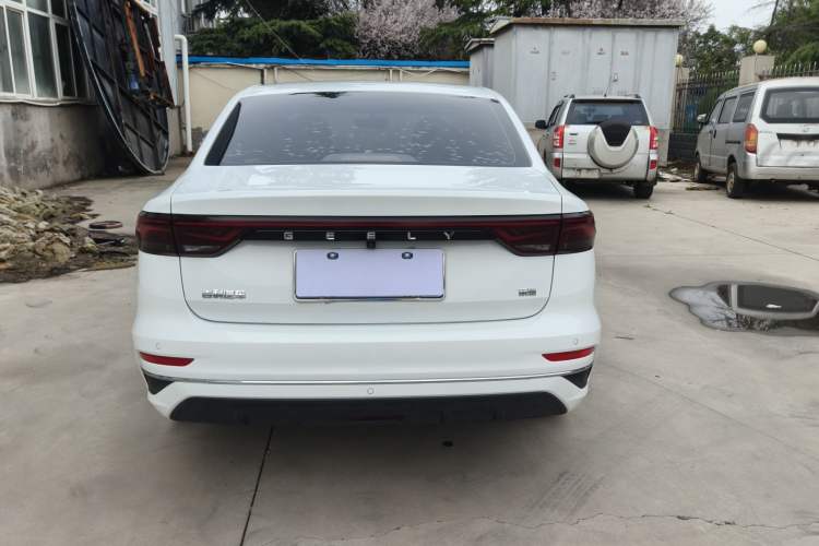 Used Geely Auto Emgrand 2022 4th Generation 1.5L CVT Luxury Model
