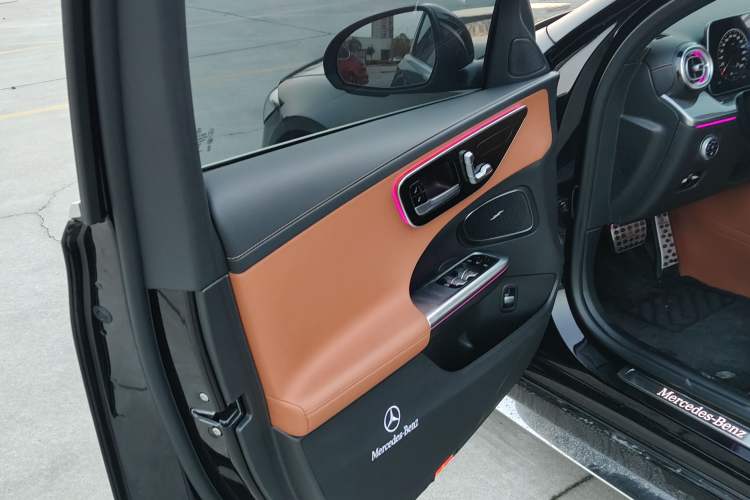 Used Mercedes-Benz C-Class 2025 Facelift C 260 L Sport Edition
