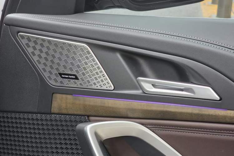 Used BMW iX1 2023 xDrive30L X Design Package