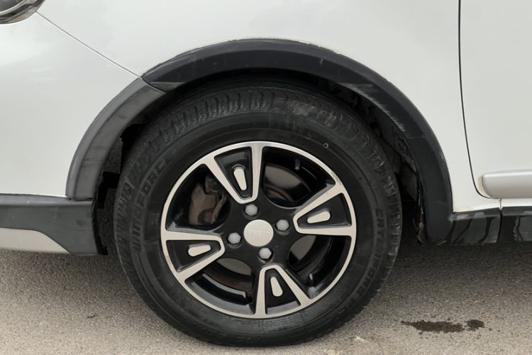 Used Geely Auto Panda Classic 2015 1.5L Automatic Cool & Fun Edition
